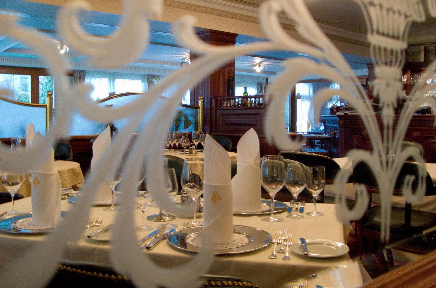 Villa Medici Hotel & Restaurant Веспрем Ресторан фото